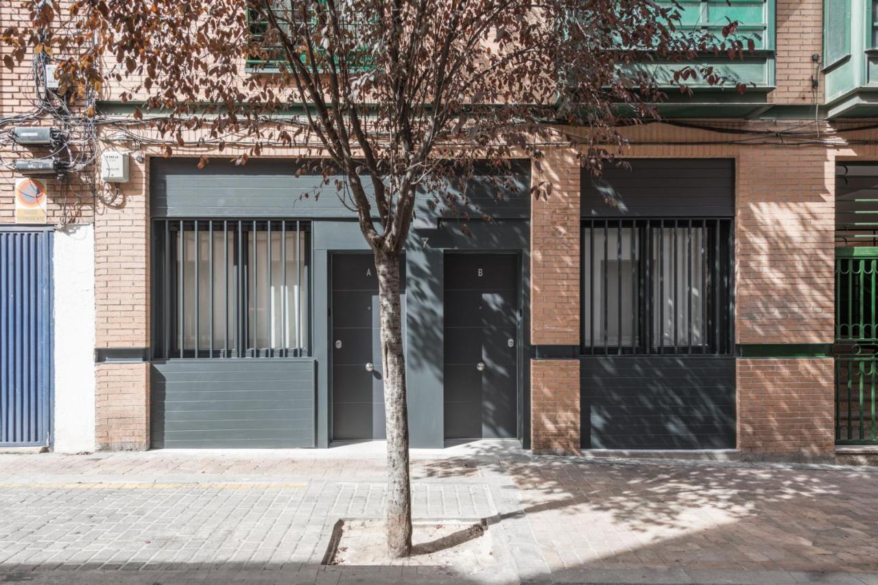 Apartament Jes B Close To Bernabeu Stadium Madrid Exterior photo