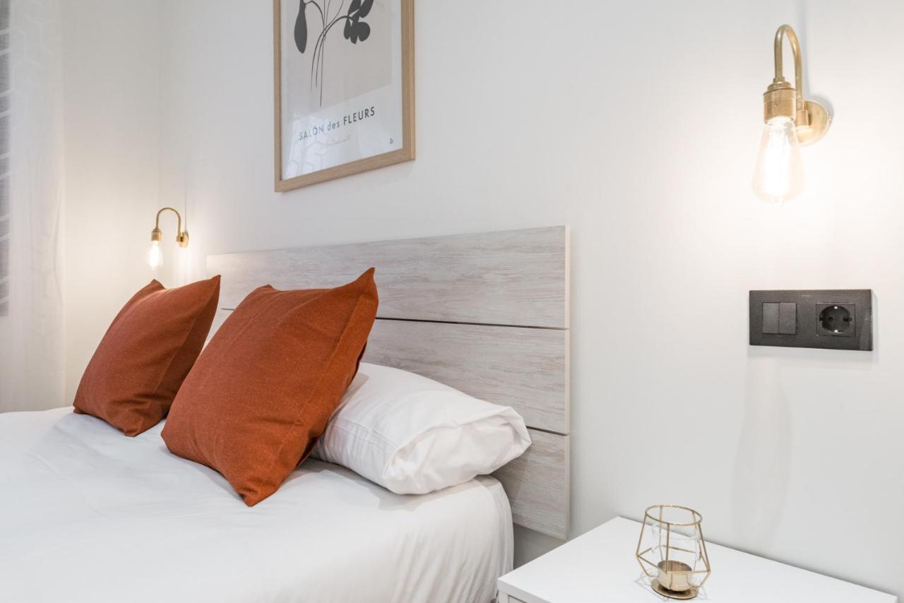 Apartament Jes B Close To Bernabeu Stadium Madrid Exterior photo