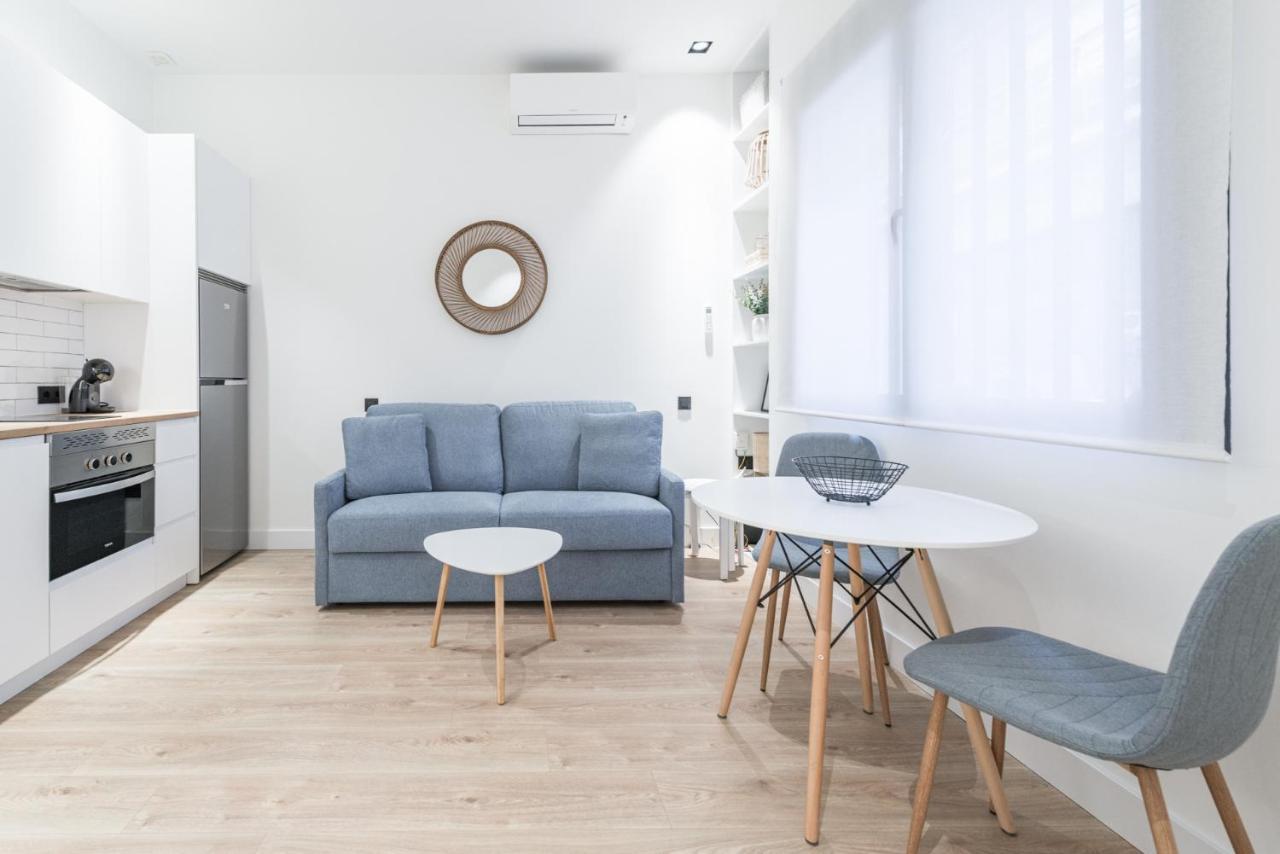 Apartament Jes B Close To Bernabeu Stadium Madrid Exterior photo